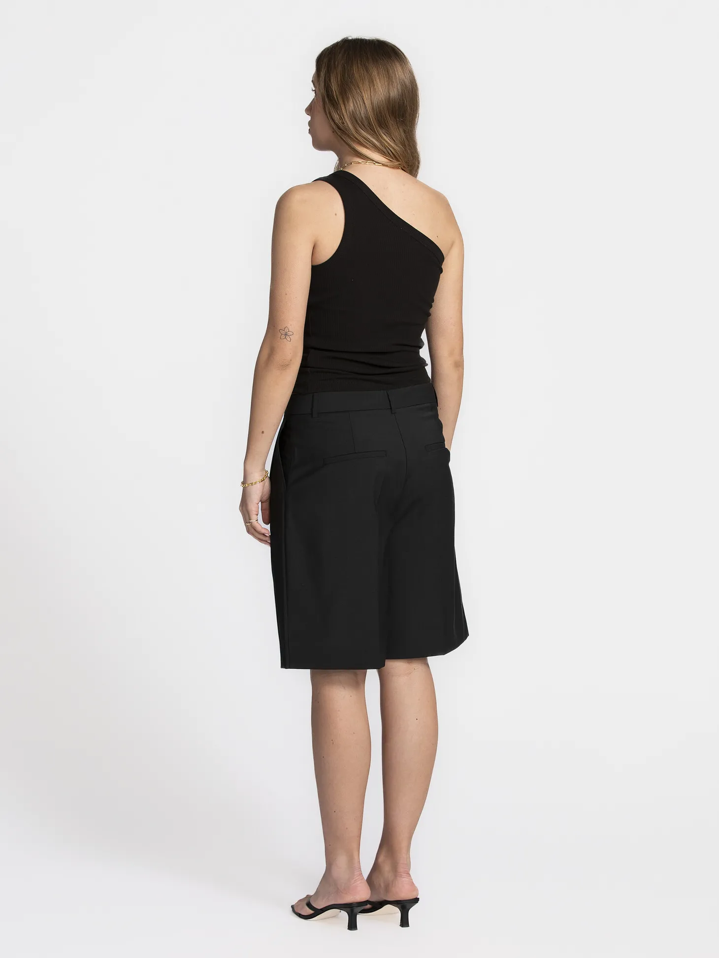 Selected Asymmetrische top Anna Black Clearance