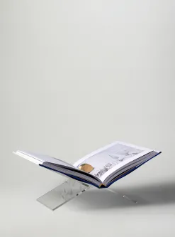 Boekensteun X Clear Fashion