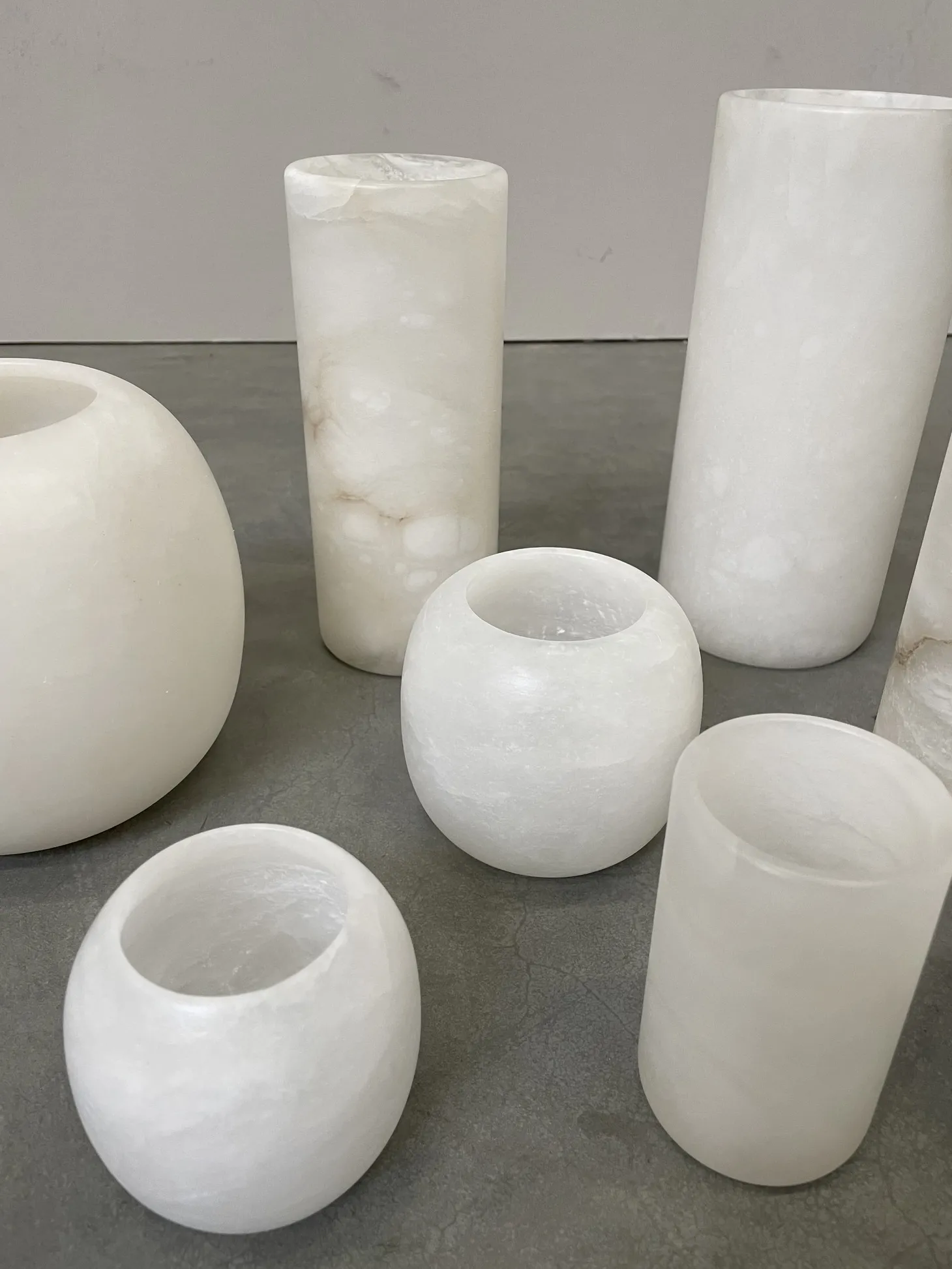 Les Soeurs Cylinder Alabaster Waxinelichthouder (medium) White Sale