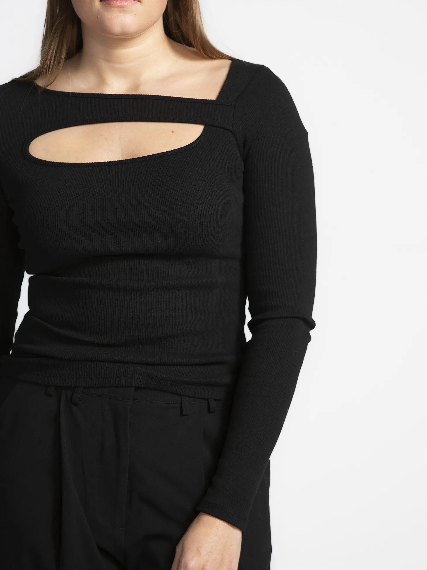 Edited Longsleeve met cut-out Idalina Black Fashion