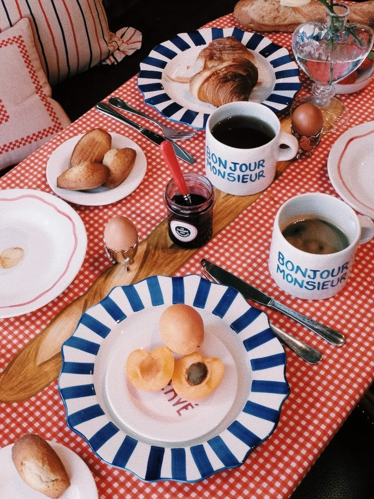 Anna + Nina Mok Bonjour Monsieur Monsieur+Mug Best