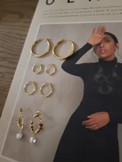 Les Soeurs Oorbel Jara Small Gold New