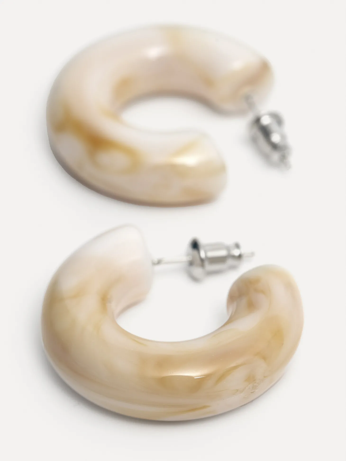 Les Soeurs Resin oorbellen set Melany Cream Sale