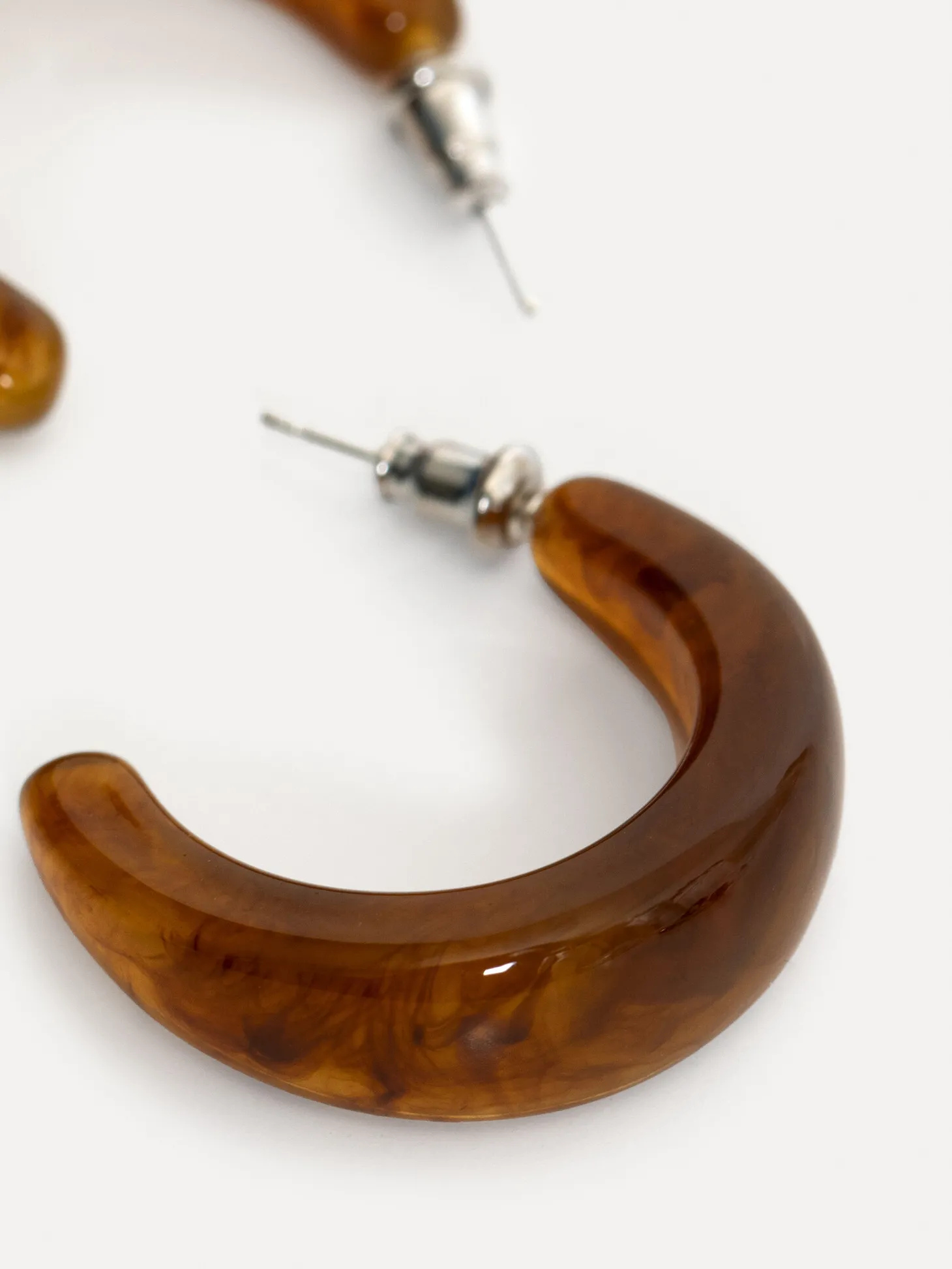 Les Soeurs Resin oorbellen set Melly Brown Discount