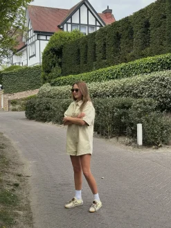 Shop the look Online