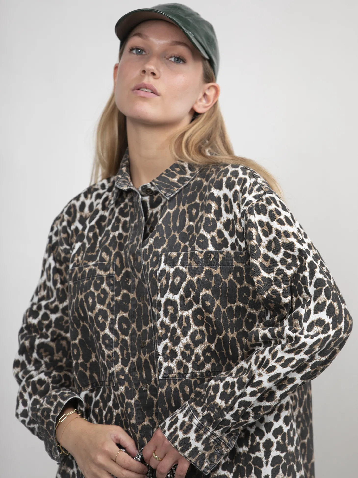 Les Soeurs Vegan leren pet Poppy Dark+Green Hot