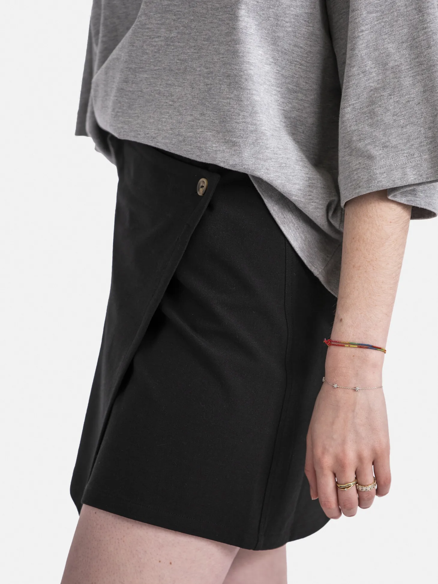 Les Soeurs Wikkelrok Avery Black Online