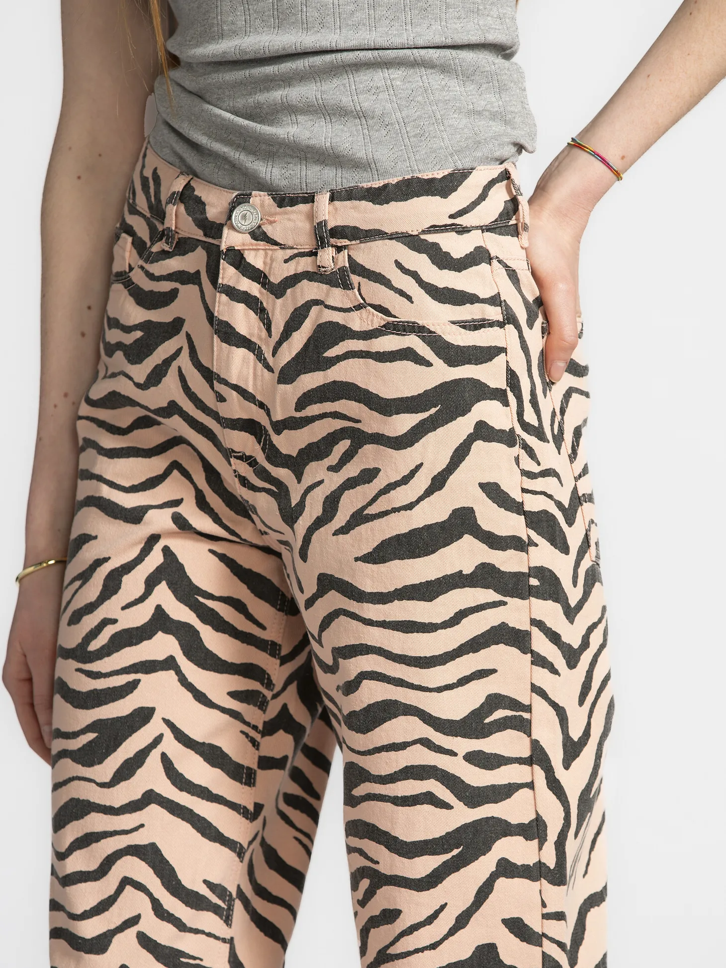 Sofie Schnoor Zebra jeans Tokyo Light+Rose Hot